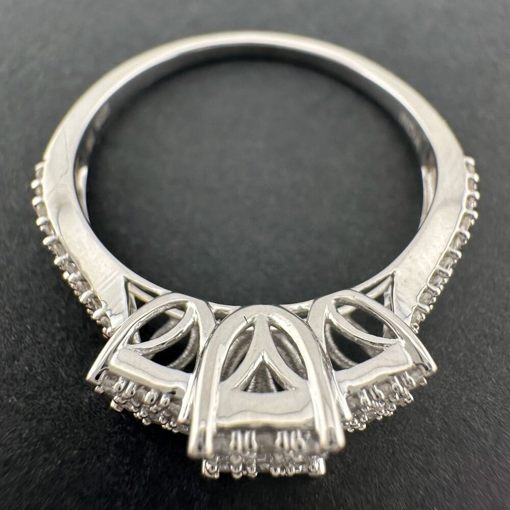 Stunning 1/2 Carat VS Lab Diamond Ring with Digital Appraisal Size 10 - Picture 11 of 16